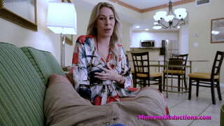 ���ණුසුම් Milf ශාලාවය විශාල Dicks - Nikki බෲක්ස්