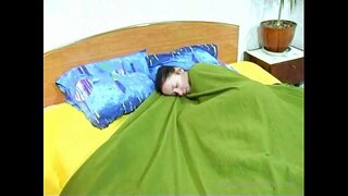 ť�是她的性别老师