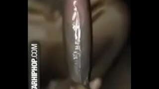 Gwneud Cnau Yn Dod Allan Yo Trwyn