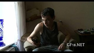 Студенттер любят вечеринки