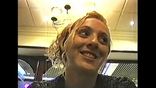 ���मेच्योर करने के लिए राजी फ़्लैश ट्रेन पर