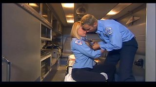 Ш ӓрвлӓжӹ кужы цылка грудастый трахать сия тӧрышкӧ