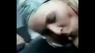 Pettää fathersday, kun hän on yksin kotona