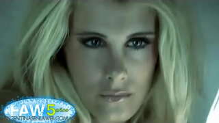 Flor Maggi - Максим буцааж abril - 2010