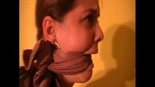 ���ატარა მკერდი ცეკვა