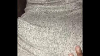 DDL döndü bu. Трахнул sonra onun kilsəsi. Ey rəbbim, məni bağışla.