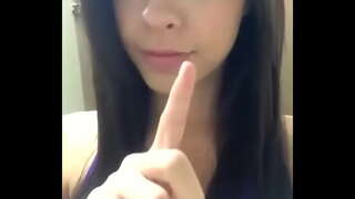 The brand-new Fox Showing off their Breasts | novinhassapecas.com