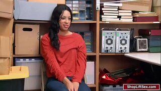 ���ະດັບການດັດແປງໄດ້ຖືກລັກລາຍການລາຍການແລະຫຼັງຈາກນັ້ນ fucks ນ shoplifter