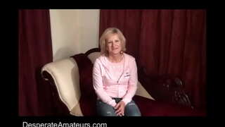 Ellie gorąca mamusia