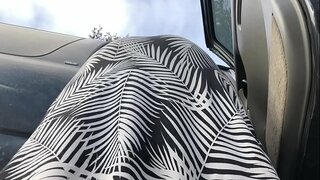 ���াইরে গোপন আপস্কার্ট