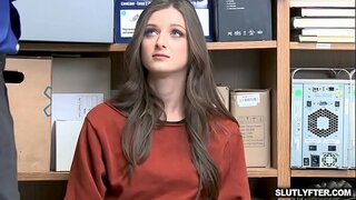 LP шотышто Офицер-кӱтӱчӧ-влак пий вагина Райанс Кензина чымалт, тудым келгын муным петырен!