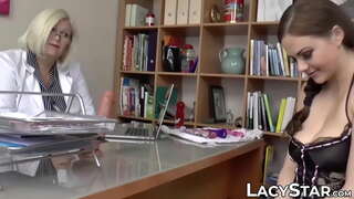 Красотка вылын пӧсь ГИЛЬФ грудастый доминировать егитъёс