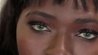 ̴�콜렛 토끼의 Bunghole 엿 깊은 때까지 그녀는 Squirts