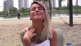 ���ී. බට adicta අල් ශුක්ර - ස්පාඤ්ඤ යොවුන් මුහුණේ cumshot