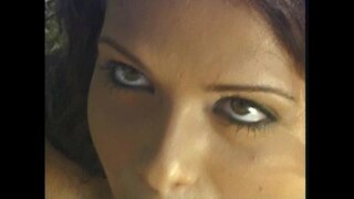 A GYÖNYÖRŰ LATIN-1