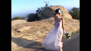 سعيدة الشباب التخلي عن زوجته يعطي بعض رأسه ثم مسمر من قبل اثنين من طيب القلب smoothers